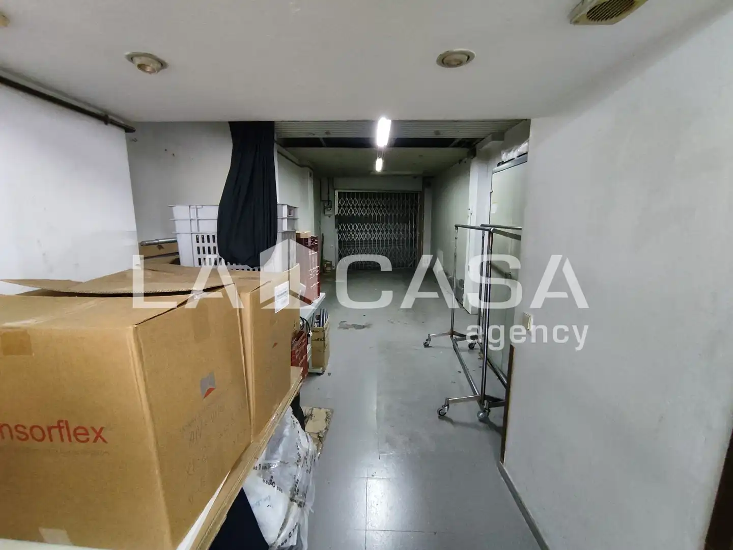 Local comercial en venda a Can Mariner, imagen 18