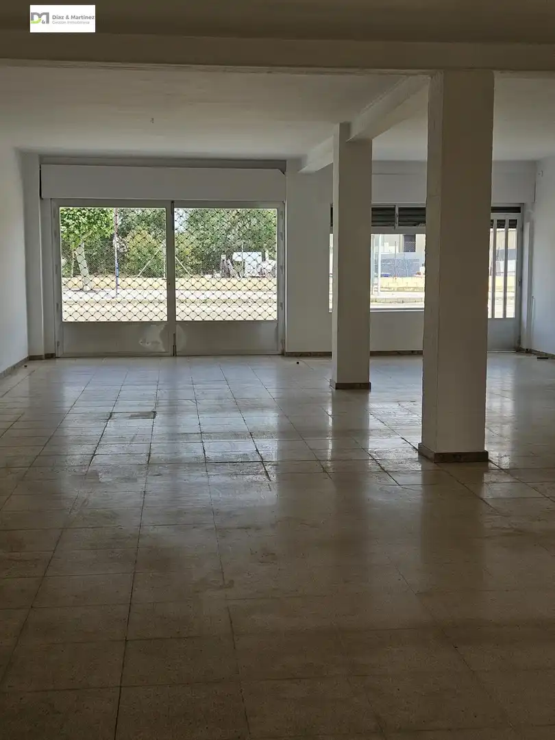 Local comercial de lloguer a Villaturiel, imagen 6