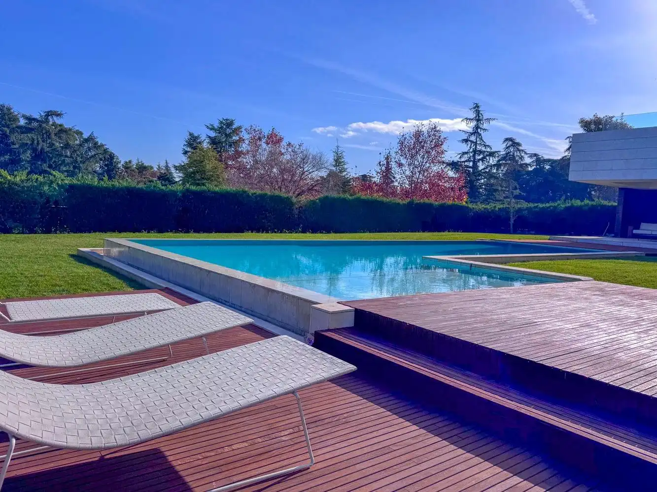 Swimming pool of Houses for sale in Madrid  with Air Conditioner, Heating and Private garden