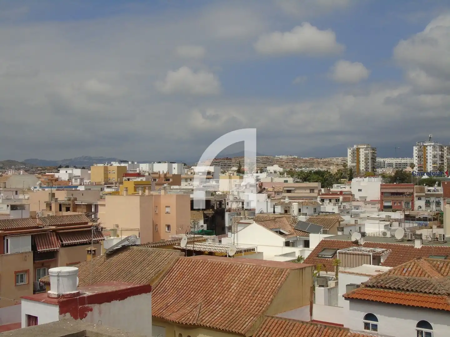 Vista exterior de Piso en venta en Fuengirola con Aire acondicionado, Calefacción y Terraza