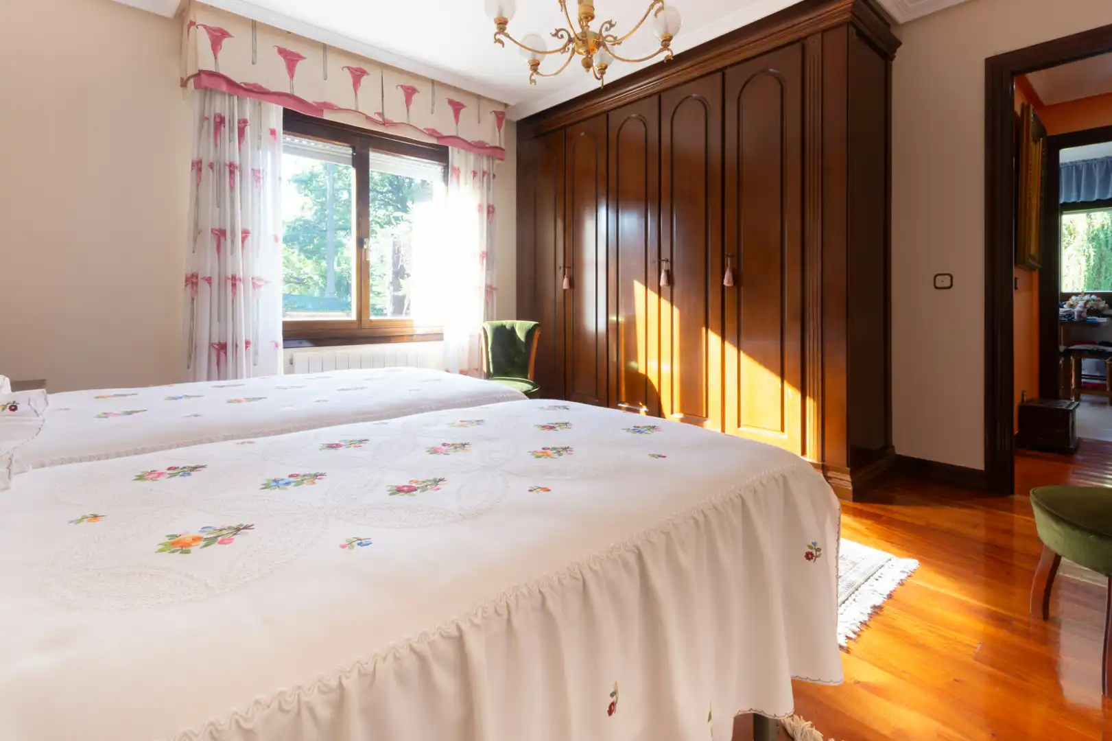Habitación de Casa o chalet en venta en Somió - Cabueñes