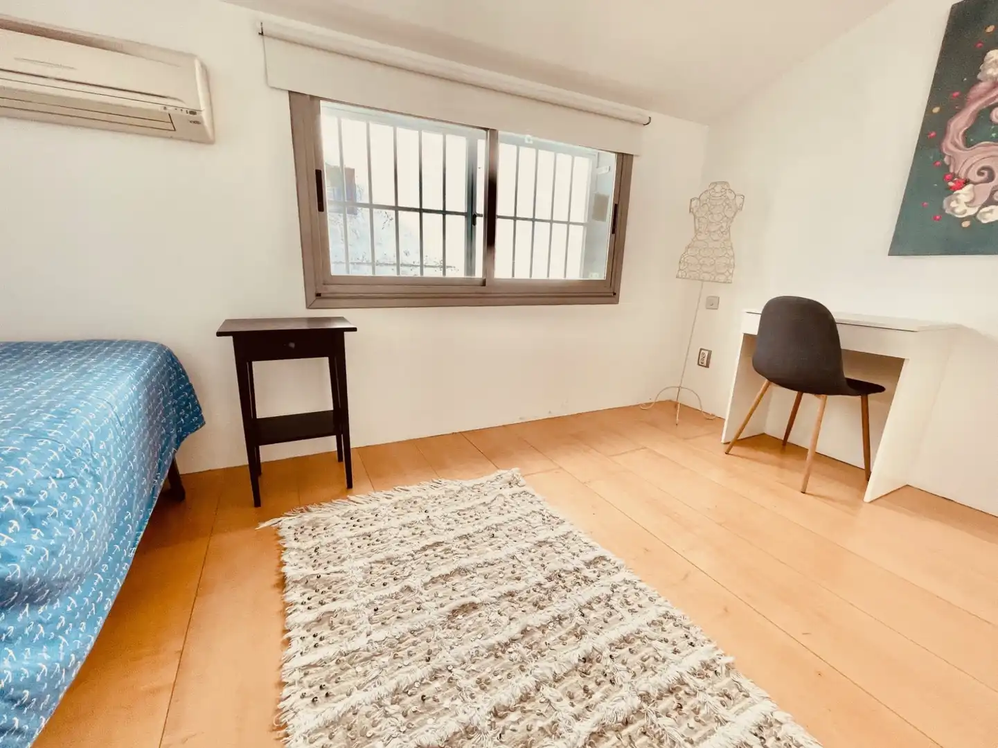 Schlafzimmer von Maisonette zur Miete in Madrid mit Klimaanlage, Heizung und Möbliert
