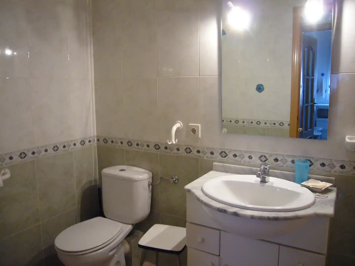 Badezimmer von Wohnung zur Miete in Villanueva de la Cañada mit Heizung, Möbliert und Ofen