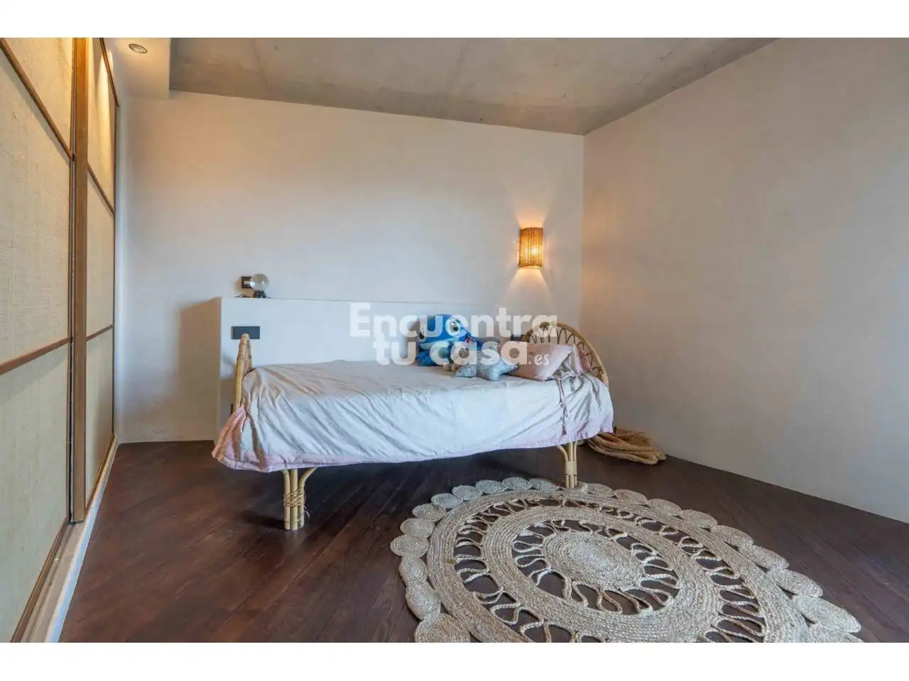 Dormitori de Casa o xalet en venda en Donostia - San Sebastián  amb Jardí privat, Terrassa i Piscina