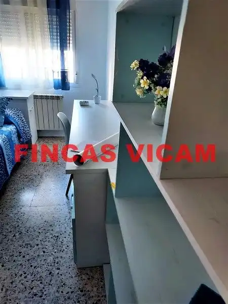 Wohnung zur Miete in Huesca mit Heizung, Möbliert und Ofen