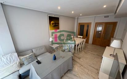 Sala d'estar de Pis en venda en Cáceres Capital amb Aire condicionat, Calefacció i Traster
