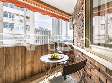 Apartament amb balcó de lloguer a Calle de Orense