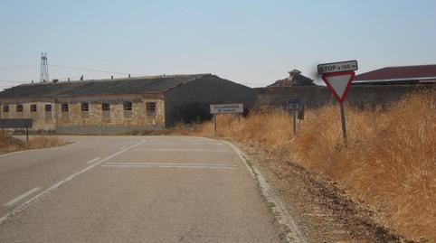 Foto 2 de Terreny en venda a Calle Arrabal Baja, 2, Villamuriel de Campos, Valladolid
