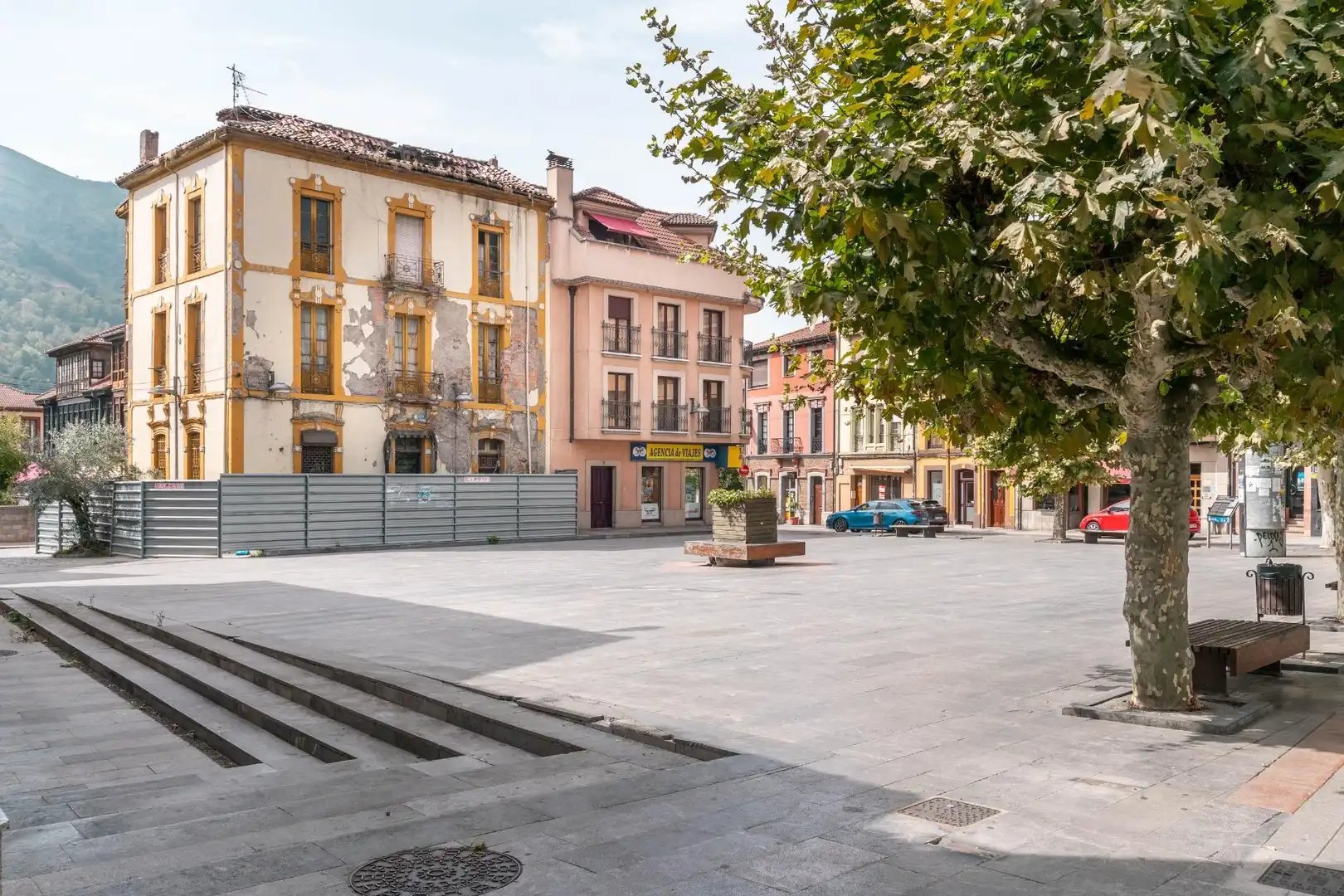 Vista exterior de Apartament en venda en Laviana amb Traster