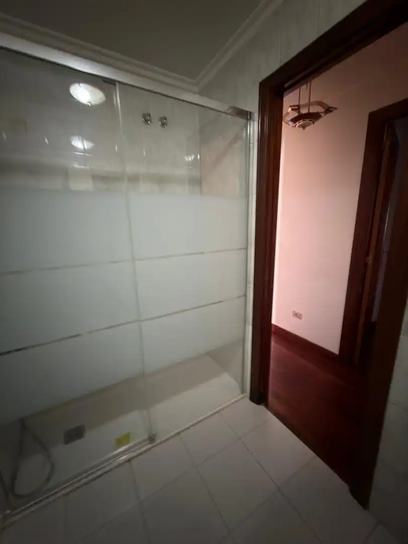 Baño de Piso en venta en Dima  con Calefacción
