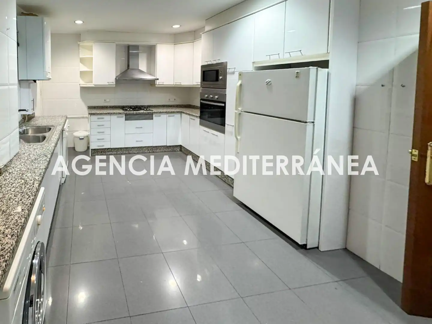 Cuina de Pis en venda en Valencia amb Aire condicionat, Calefacció i Parquet