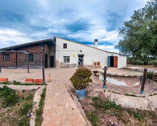 Exterior view of House or chalet for sale in L'Aldea  with Terrace and Swimming Pool