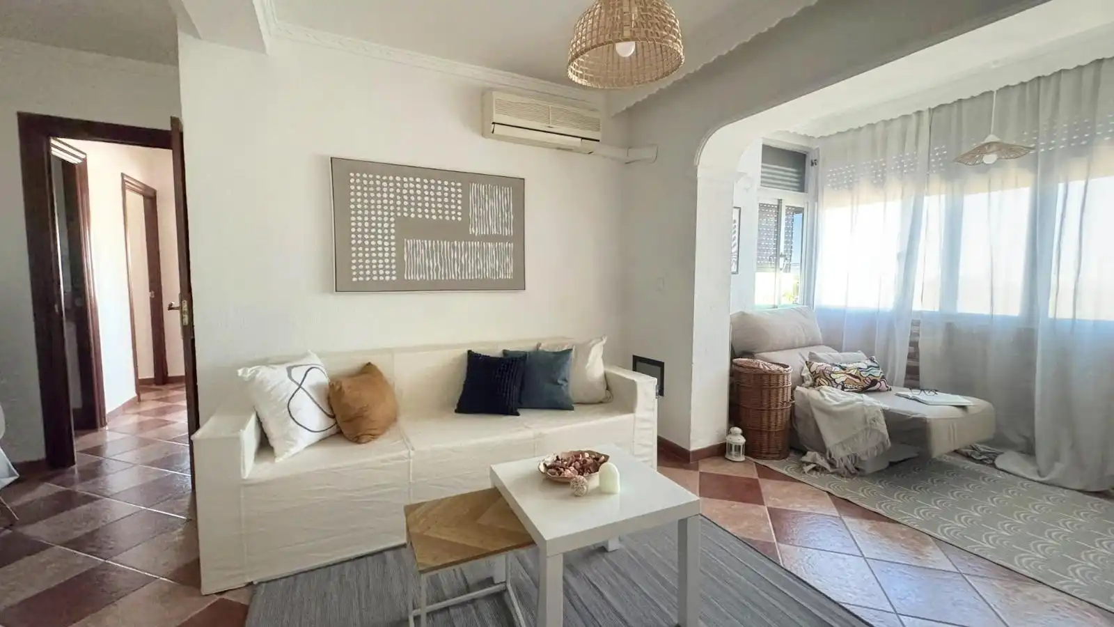 Sala d'estar de Pis en venda en El Puerto de Santa María amb Aire condicionat