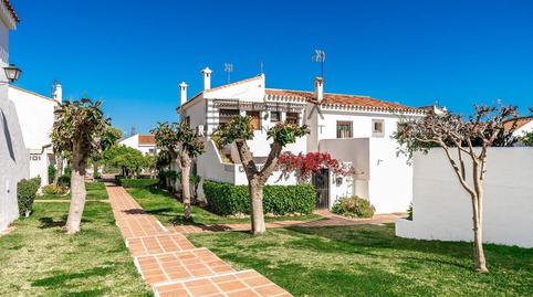 Foto 3 de Casa adosada en venda a Valdeolletas - Las Cancelas - Xarblanca, Málaga