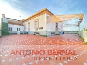 Casa en venta en Caballero Bonald - San José Obrero - Guadalcacín