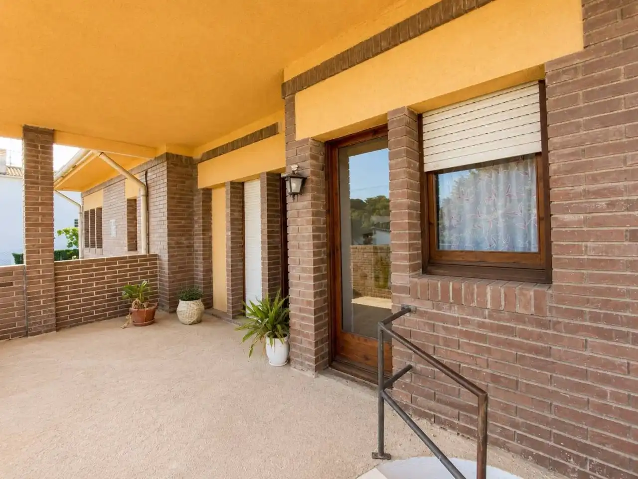 Vista exterior de Casa o xalet en venda en Riells i Viabrea amb Aire condicionat, Calefacció i Jardí privat