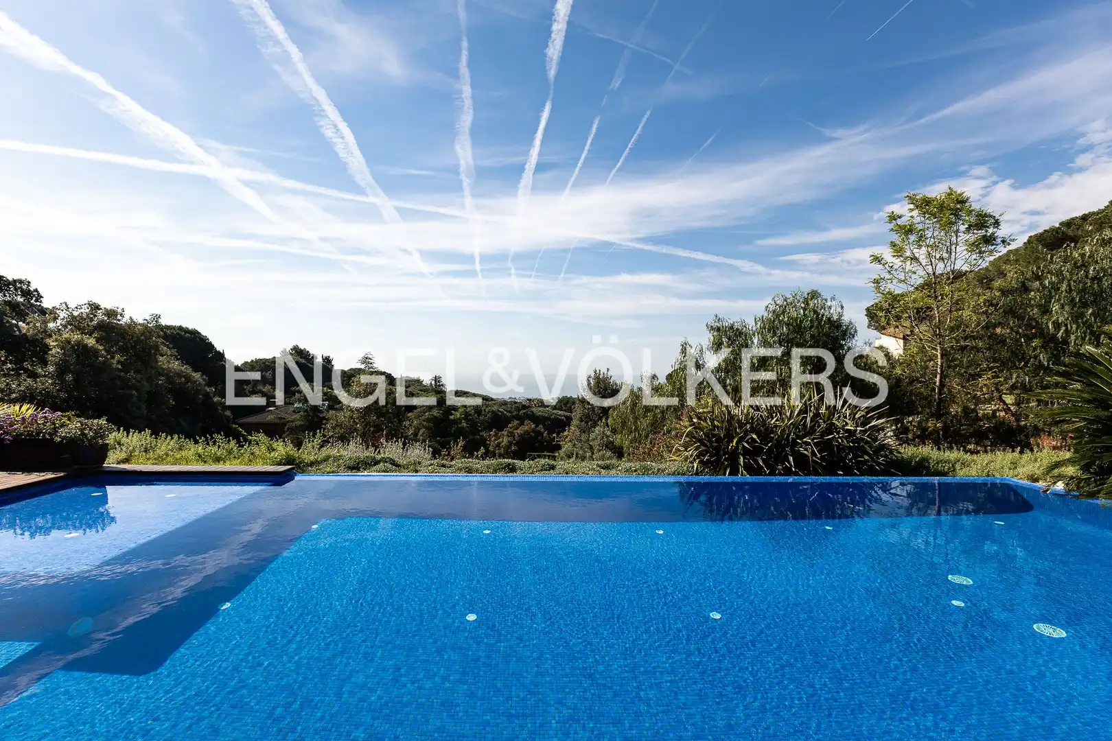 Swimming pool of Houses for rent in Sant Andreu de Llavaneres  with Air Conditioner, Heating and Private garden