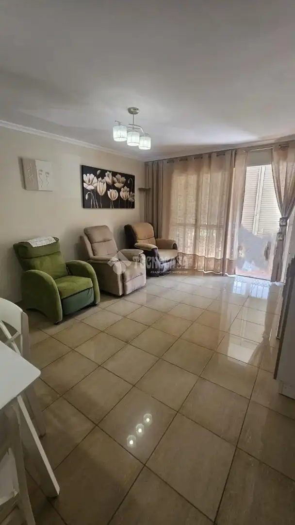 Sala de estar de Piso en venta en Sevilla con Aire acondicionado