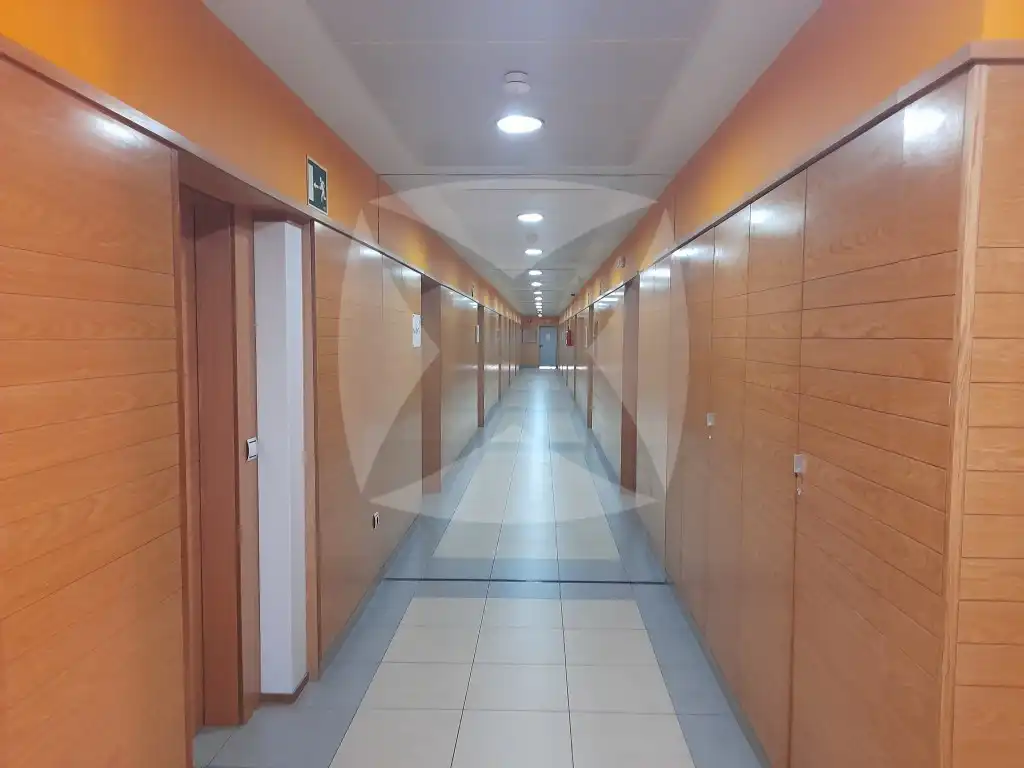 Oficina amb ascensor en venda a Calle Luis Alvarez Lencero, imagen 11