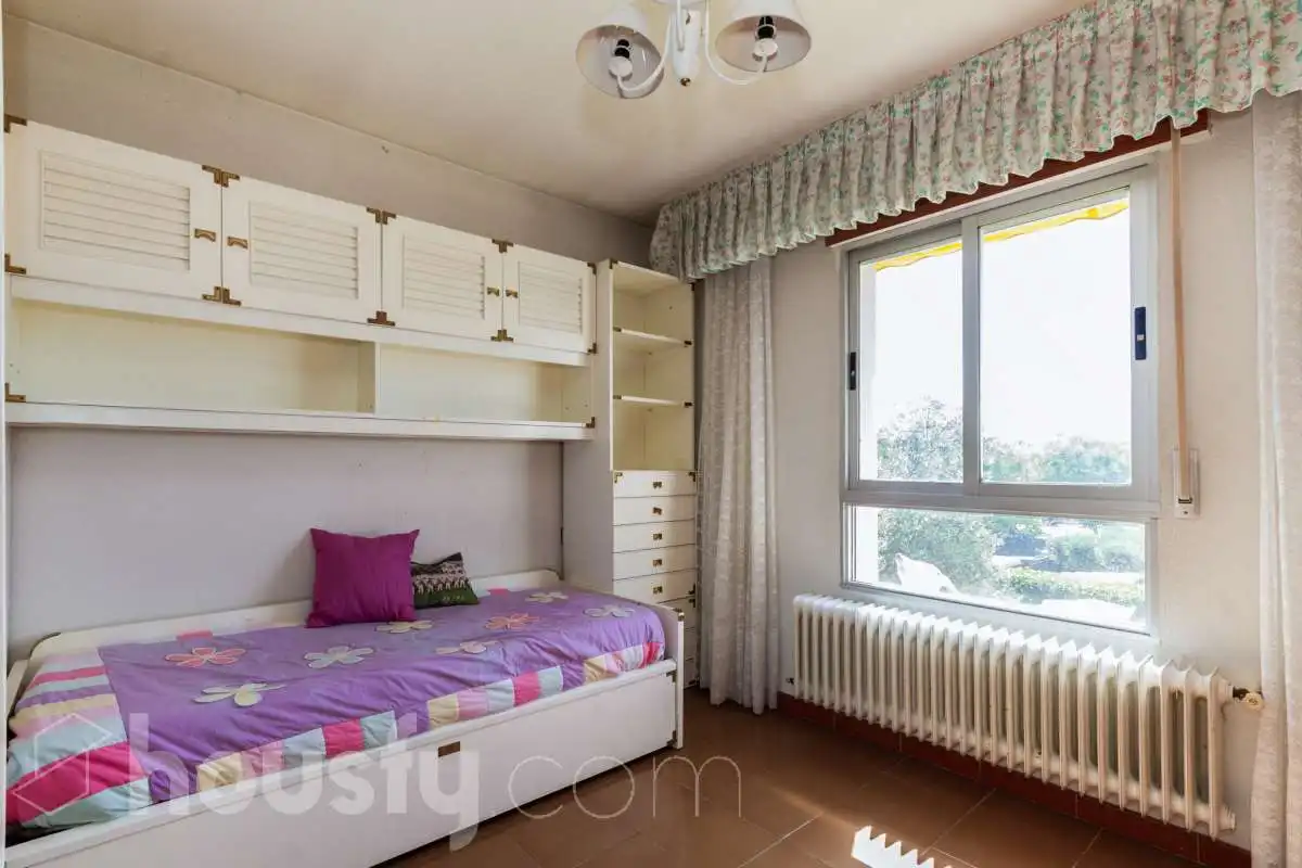 Habitación de Casa o chalet en venta en Azuqueca de Henares con Calefacción, Jardín privado y Terraza