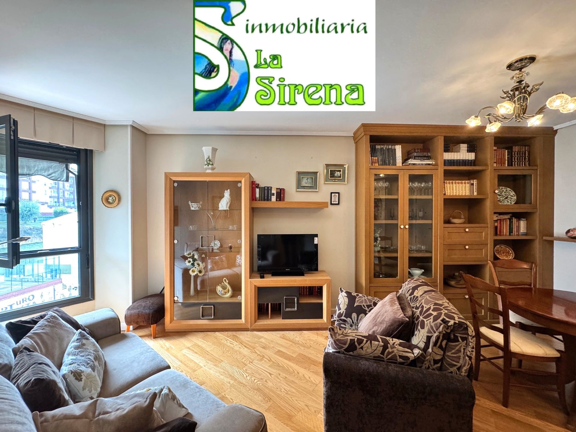 Living room of Flat to rent in Castro-Urdiales  with Heating, Furnished and Oven