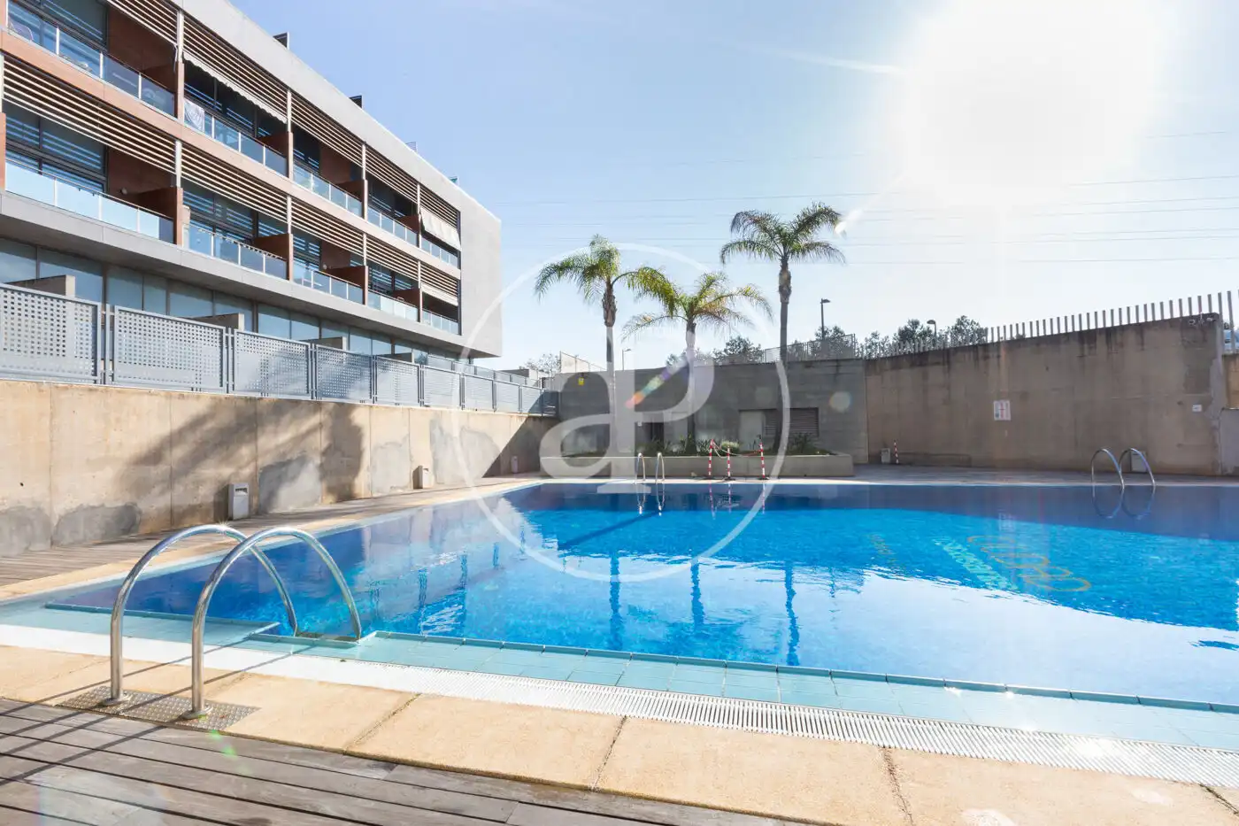 Swimming pool of Flat for sale in Valencia  with Air Conditioner, Heating and Terrace
