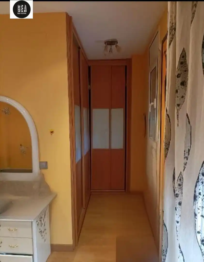 Habitación de Casa o chalet en venta en Vilanova de Segrià con Aire acondicionado, Calefacción y Jardín privado
