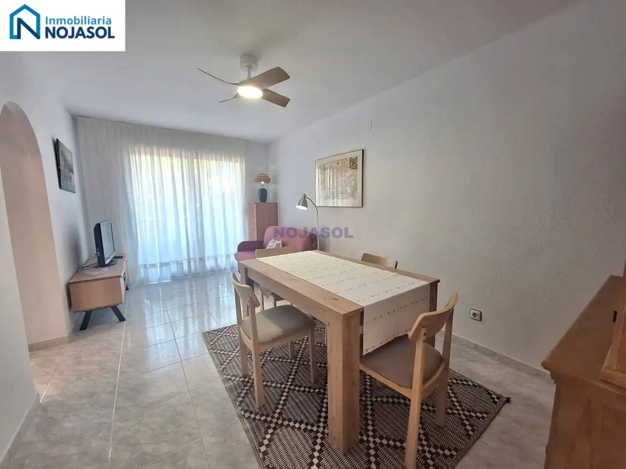 Dormitori de Apartament de lloguer en Noja amb Calefacció, Jardí privat i Terrassa