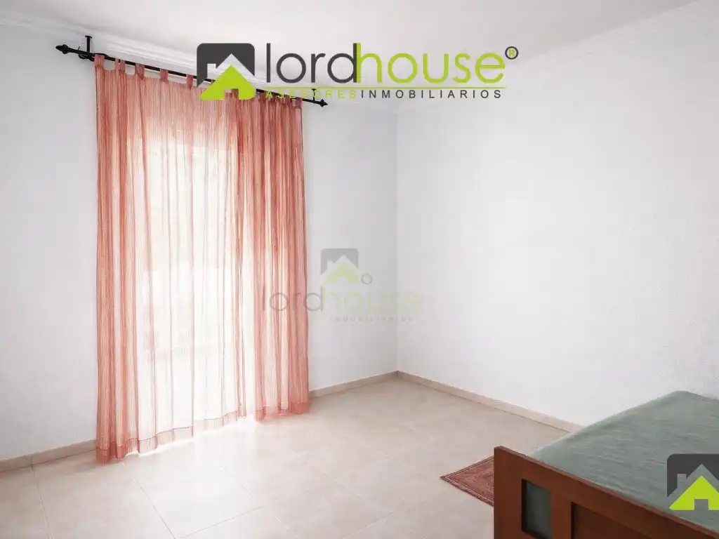 Habitación de Dúplex en venta en Lorca