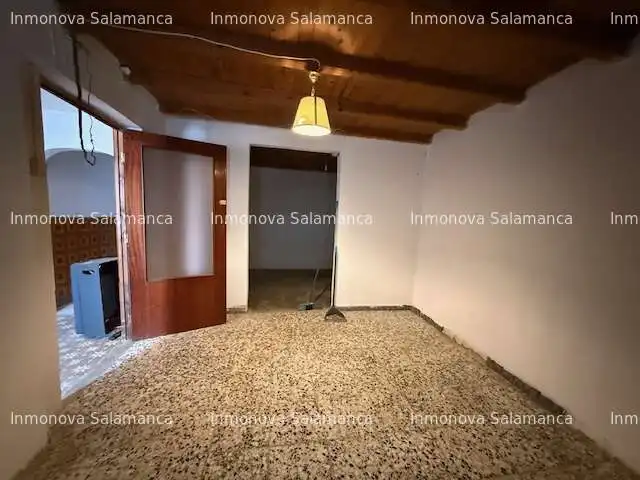 Casa en venda a Tarazona de Guareña, imagen 3