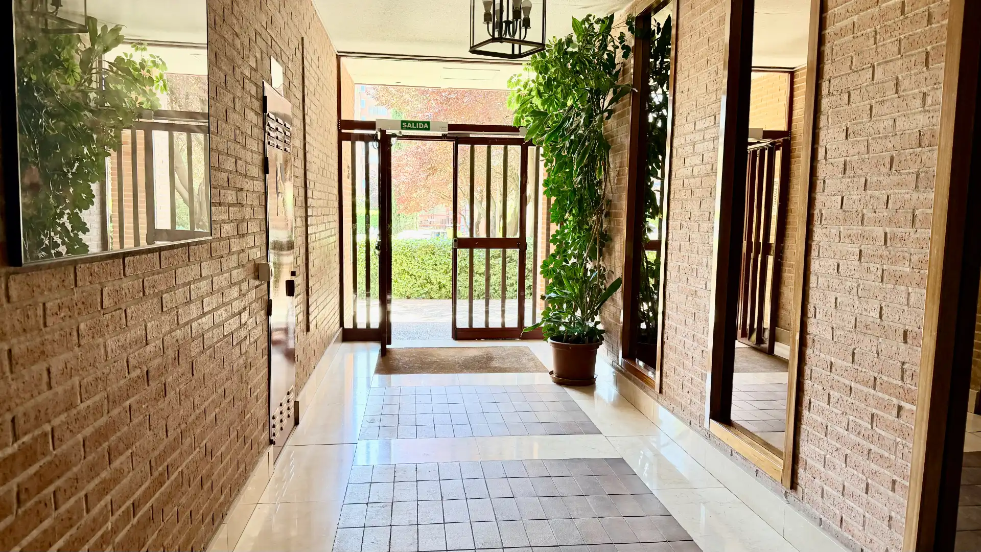Piso en venta en Alcorcón con Calefacción, Jardín privado y Amueblado