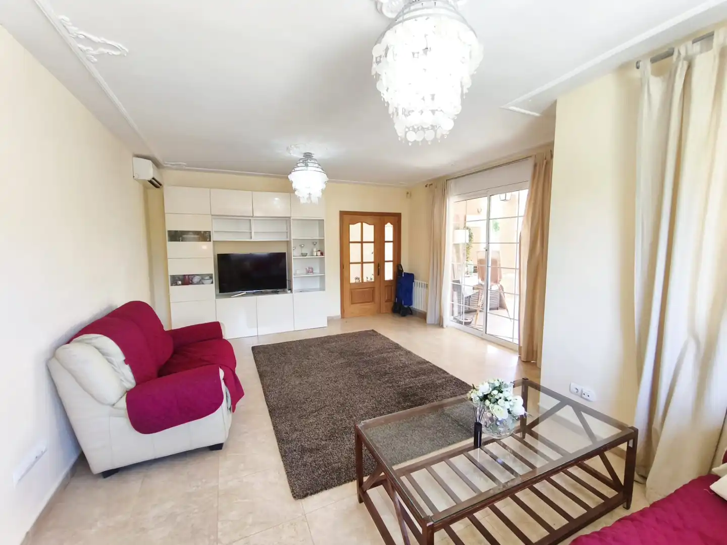 Living room of Houses for sale in Cambrils  with Air Conditioner, Heating and Private garden