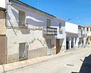 Exterior view of House or chalet for sale in Santiago de Calatrava