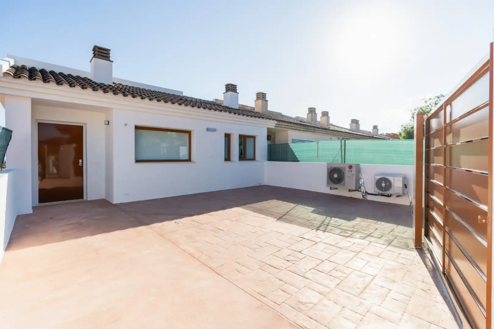 Terrassa de Casa adosada en venda en La Nucia amb Aire condicionat, Calefacció i Jardí privat