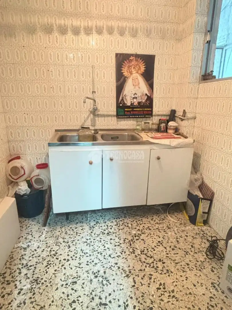 Kitchen of Commercial properties for sale in Jódar