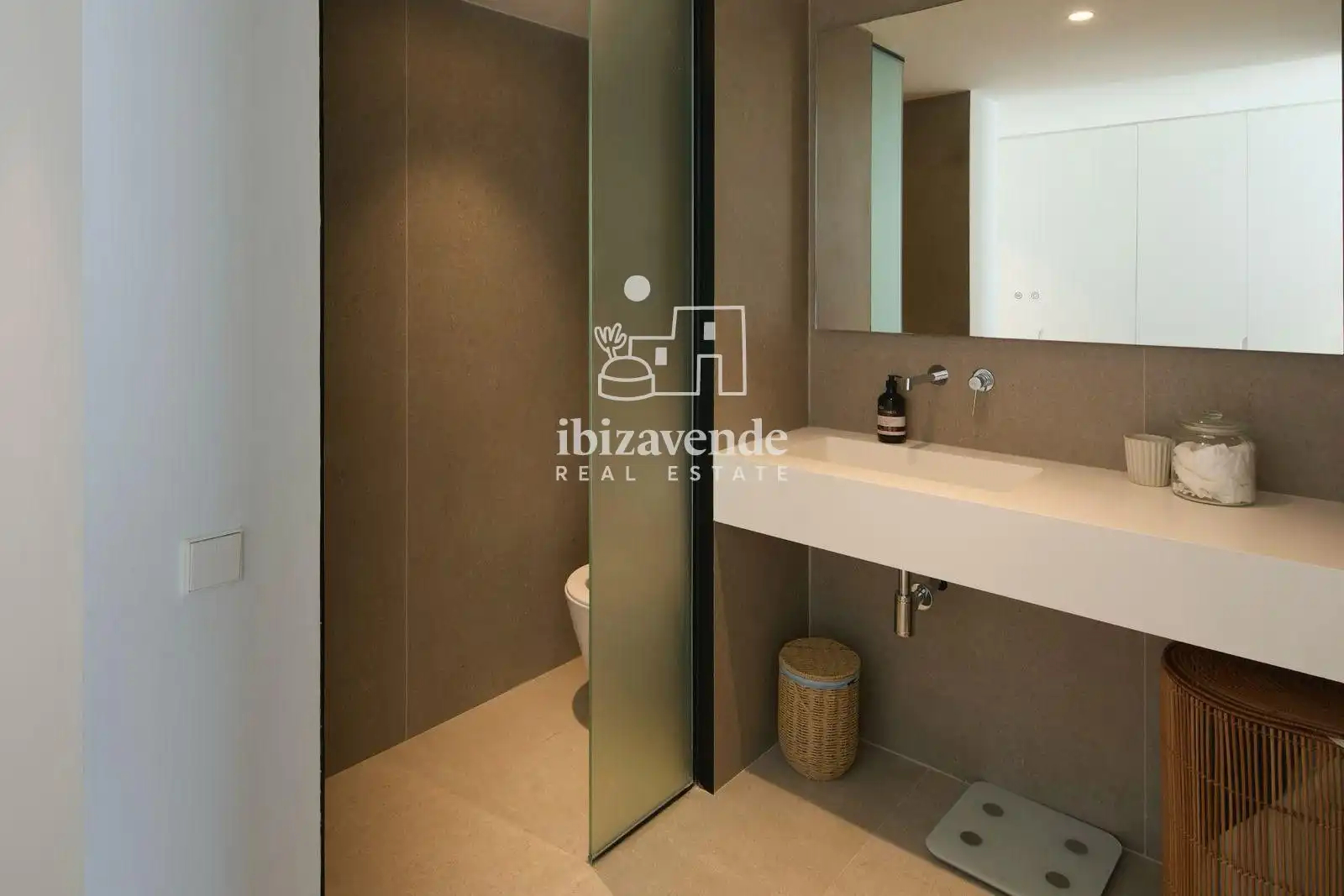 Baño de Casa o chalet de alquiler en Santa Eulària des Riu con Aire acondicionado, Calefacción y Jardín privado
