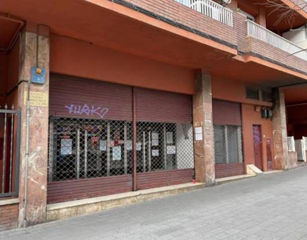 Local comercial en Alquiler en Passeig de Llorenç Serra, 22 en Riu Nord