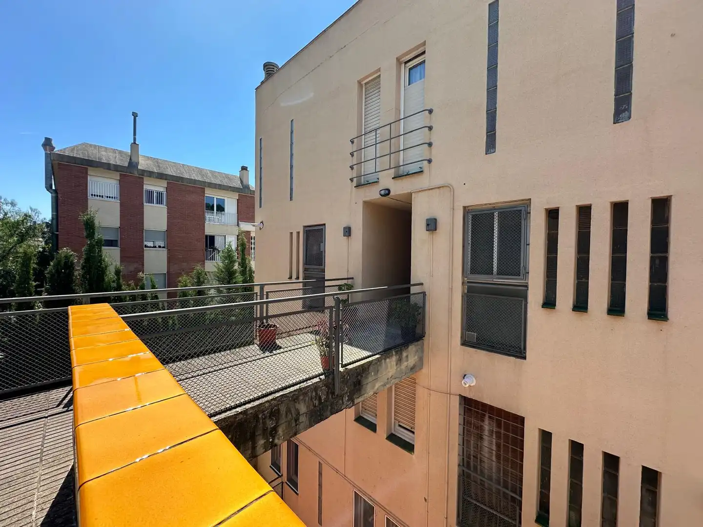 Vista exterior de Pis en venda en Corbera de Llobregat, Barcelona