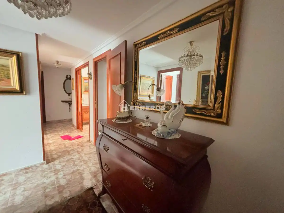 Piso en venta en  Logroño con Calefacción, Terraza y Trastero