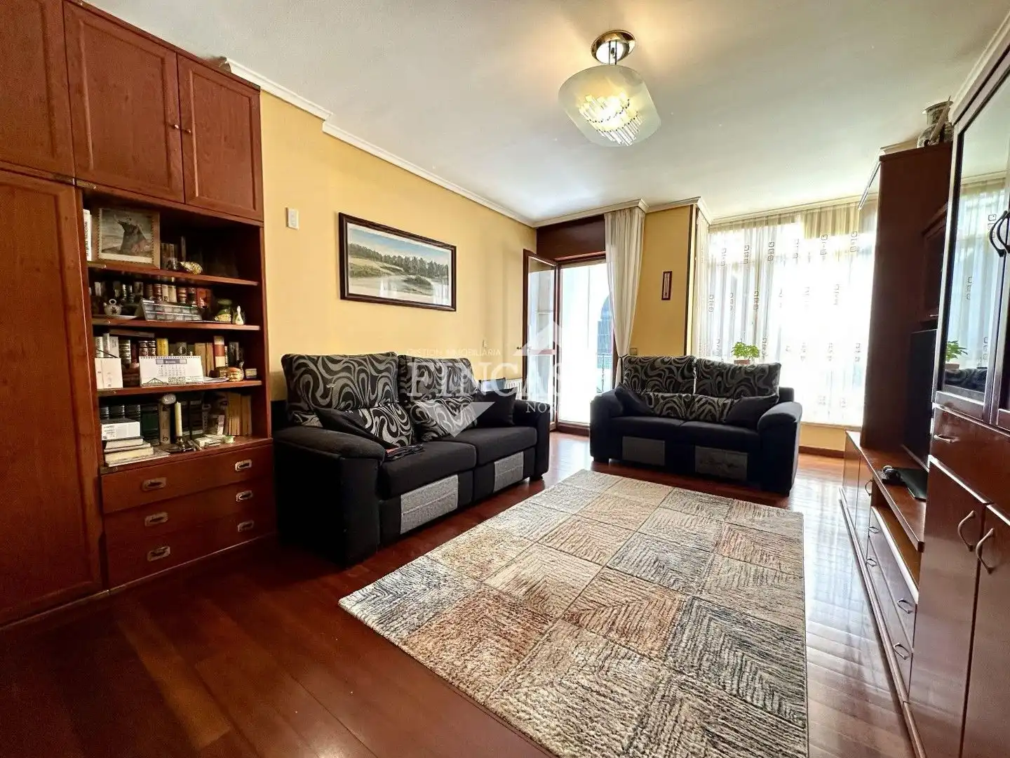 Sala de estar de Piso en venta en Colindres con Calefacción, Parquet y Terraza