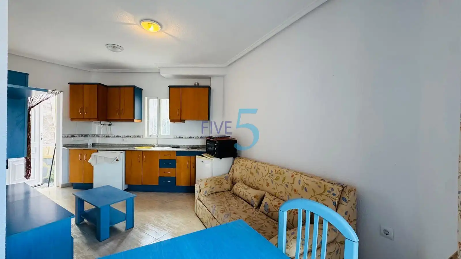 Flat with terrace for sale in San Miguel de Salinas, imagen 3