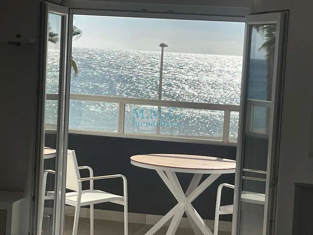 Terrasse von Wohnung zur Miete in Roquetas de Mar mit Klimaanlage, Terrasse und Möbliert