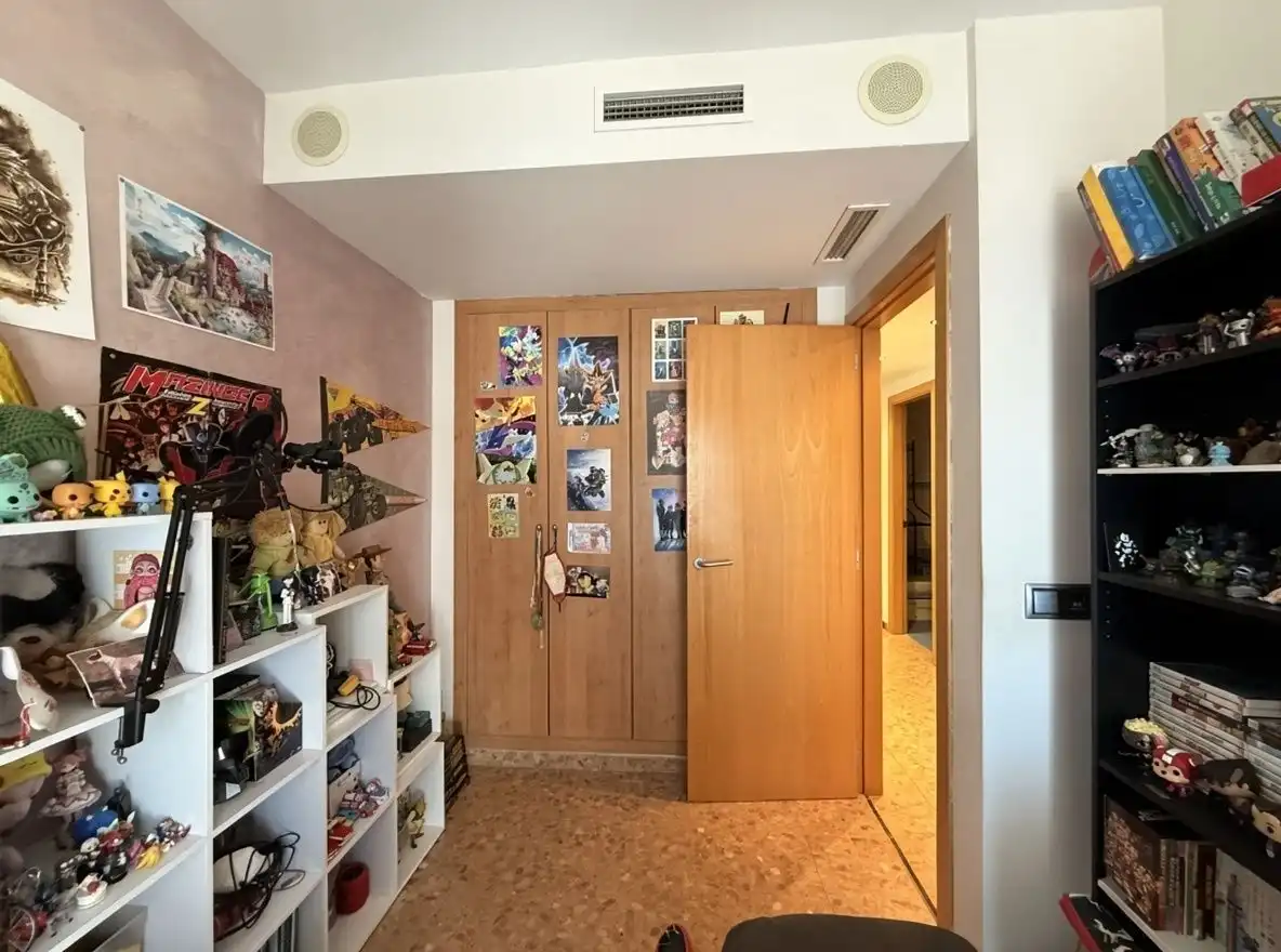 Àtic en venda en Riba-roja de Túria amb Aire condicionat, Terrassa i Traster