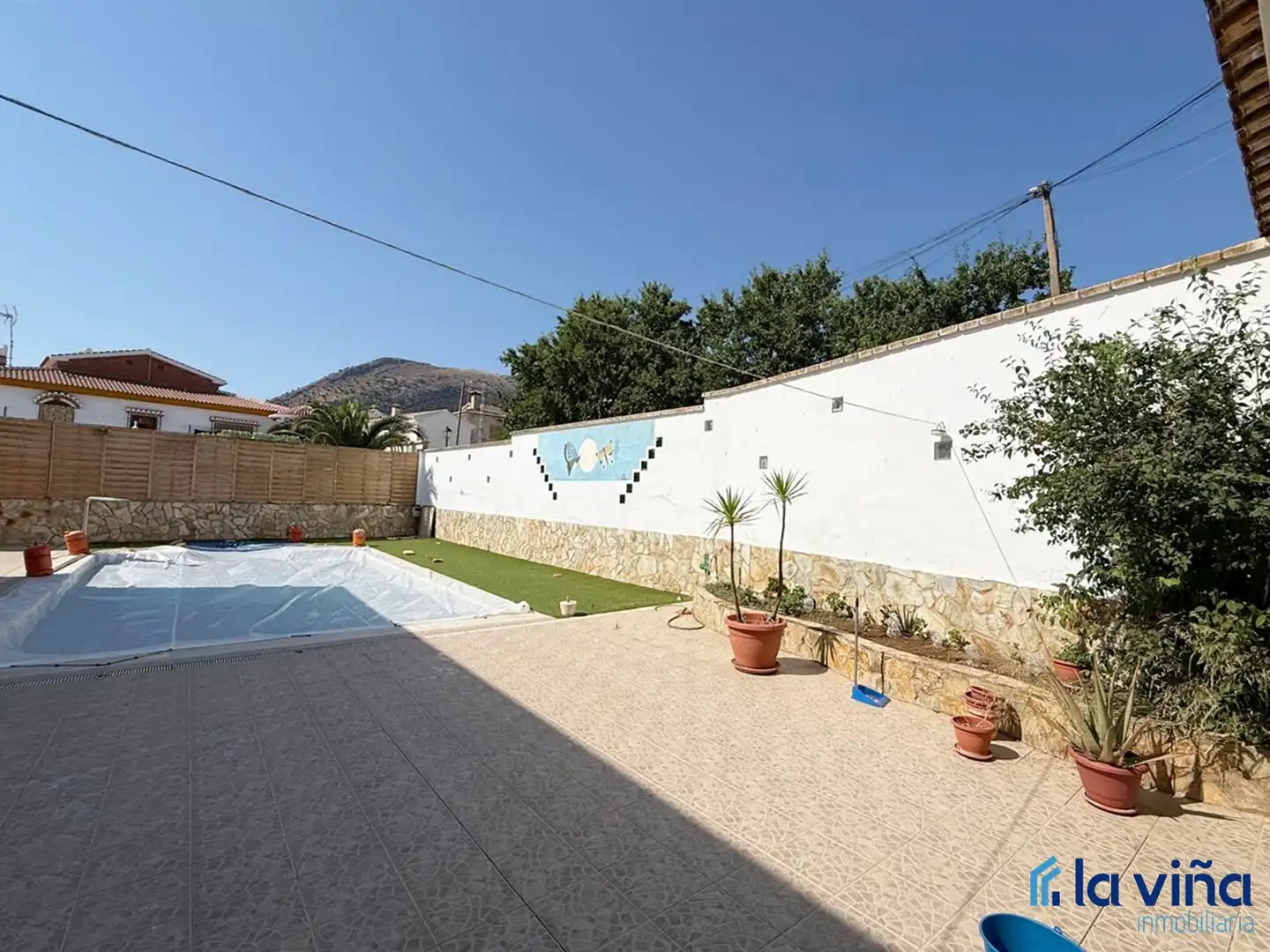 Piscina de Casa o xalet en venda en Loja amb Aire condicionat, Calefacció i Terrassa