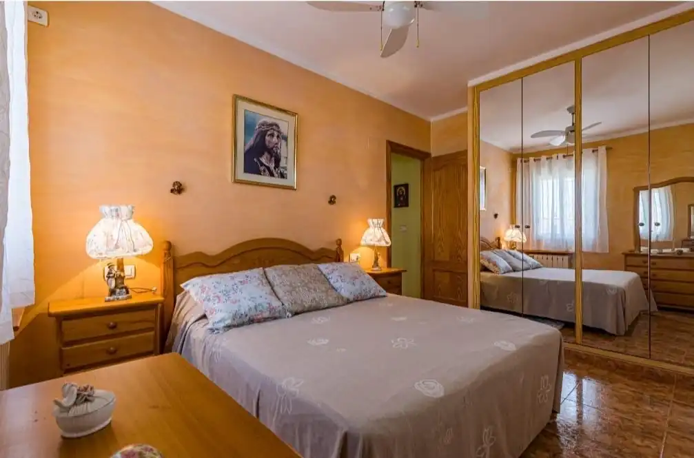 Dormitori de Casa o xalet en venda en Murcia amb Aire condicionat, Calefacció i Jardí privat