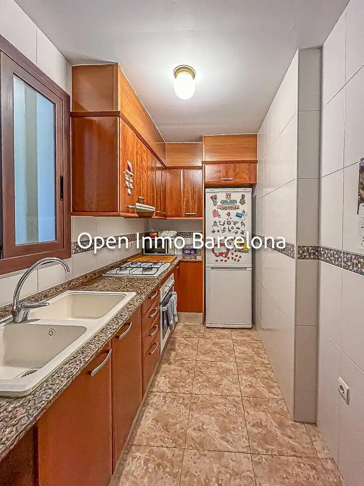Kitchen of Duplexes for sale in Vilanova i la Geltrú  with Air Conditioner, Heating and Terrace