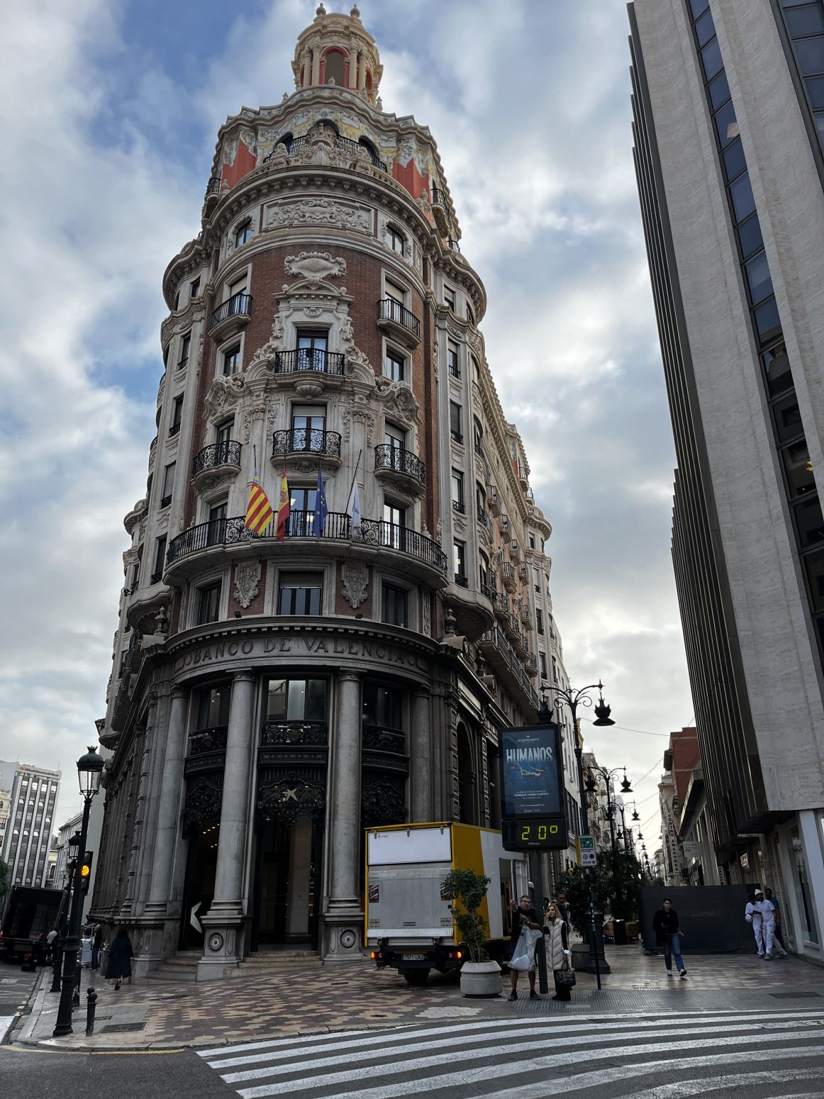 Exterior view of Garage for sale in  Valencia Capital