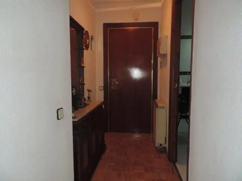 Piso en venta en Guadalajara con Calefacción, Parquet y Terraza