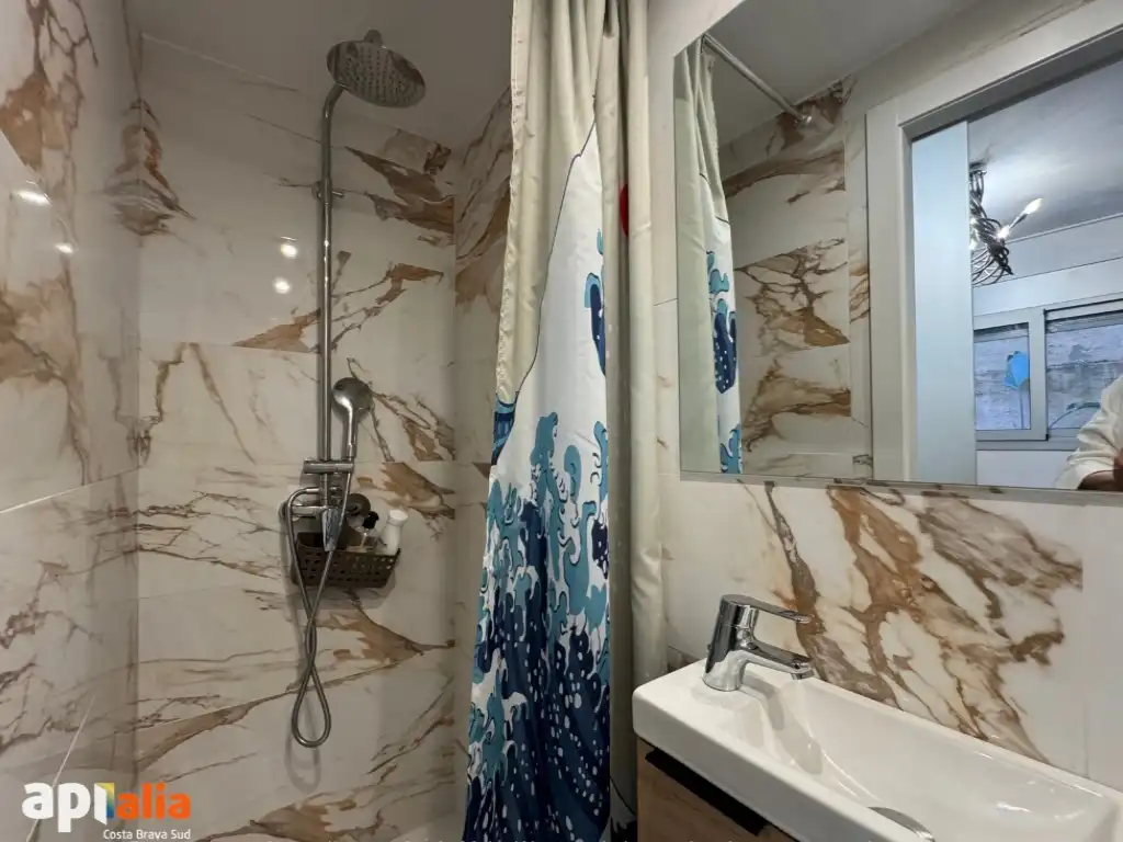 Bany de Apartament en venda en Lloret de Mar amb Aire condicionat, Calefacció i Forn