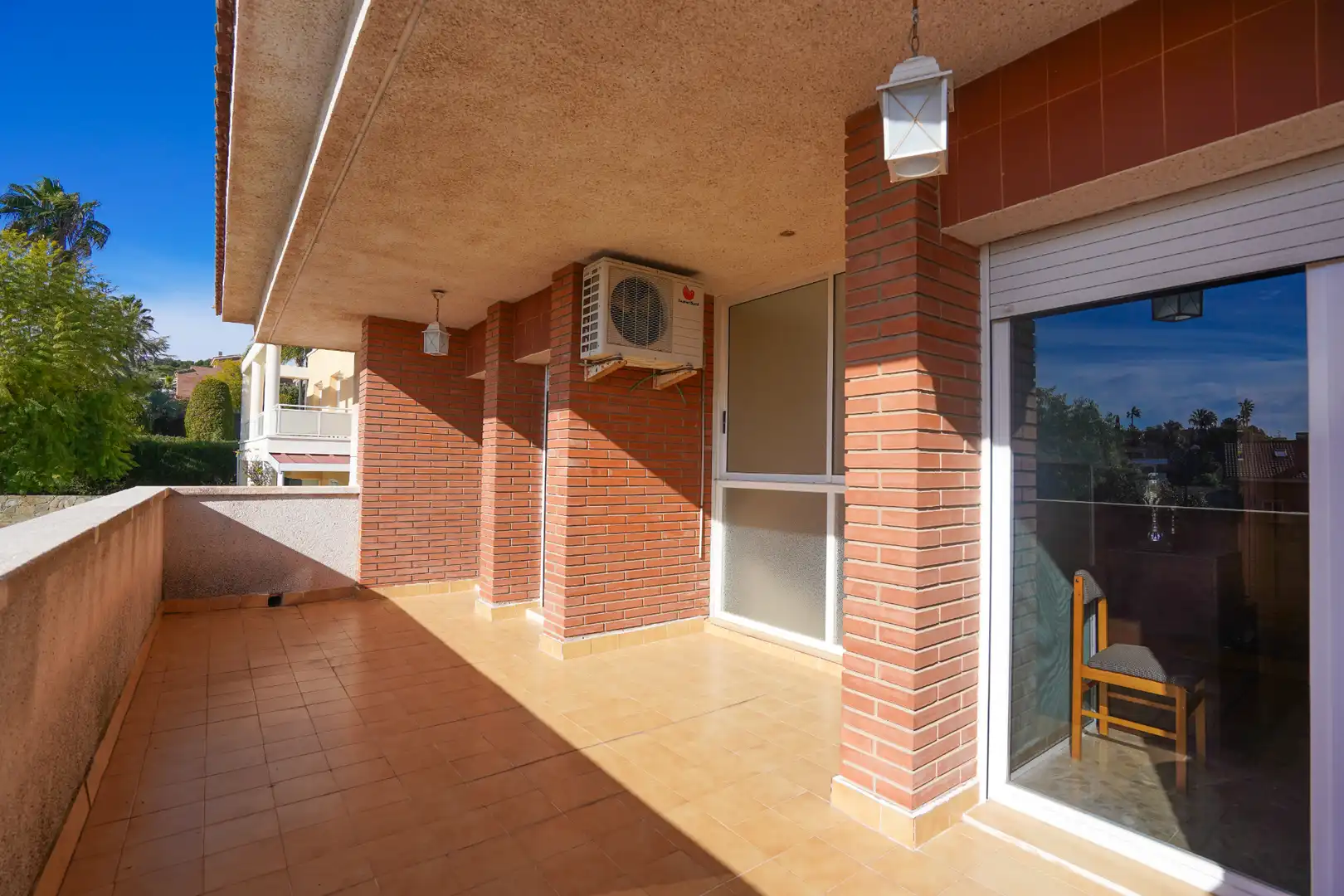 Terrassa de Casa o xalet en venda en Tarragona amb Aire condicionat, Calefacció i Jardí privat